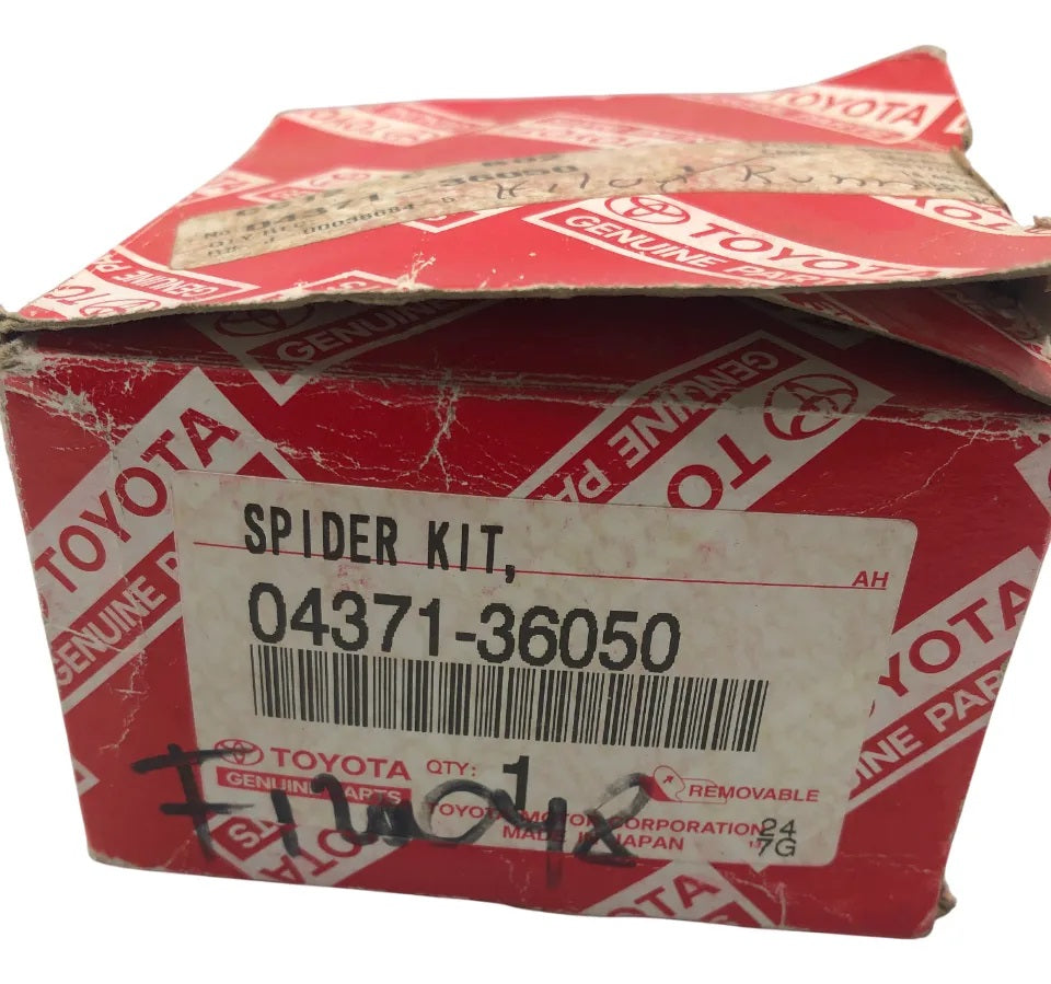 Toyota Genuine Land Cruiser Rear Propeller Shaft Joint Spider Kit