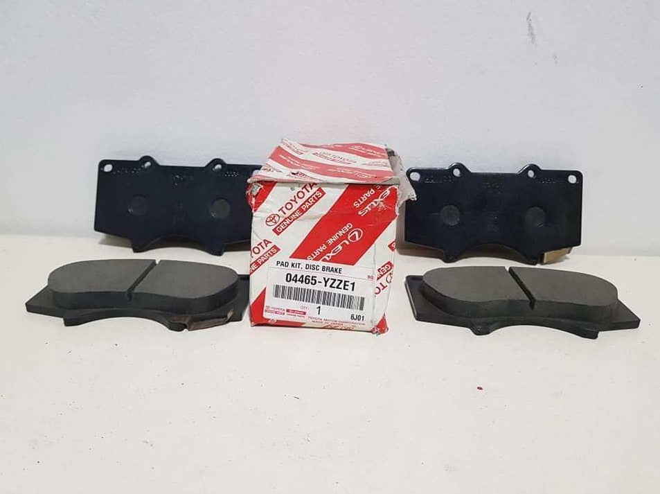 Genuine Toyota Brake Pad Kit 04465-YZZE1 OEM