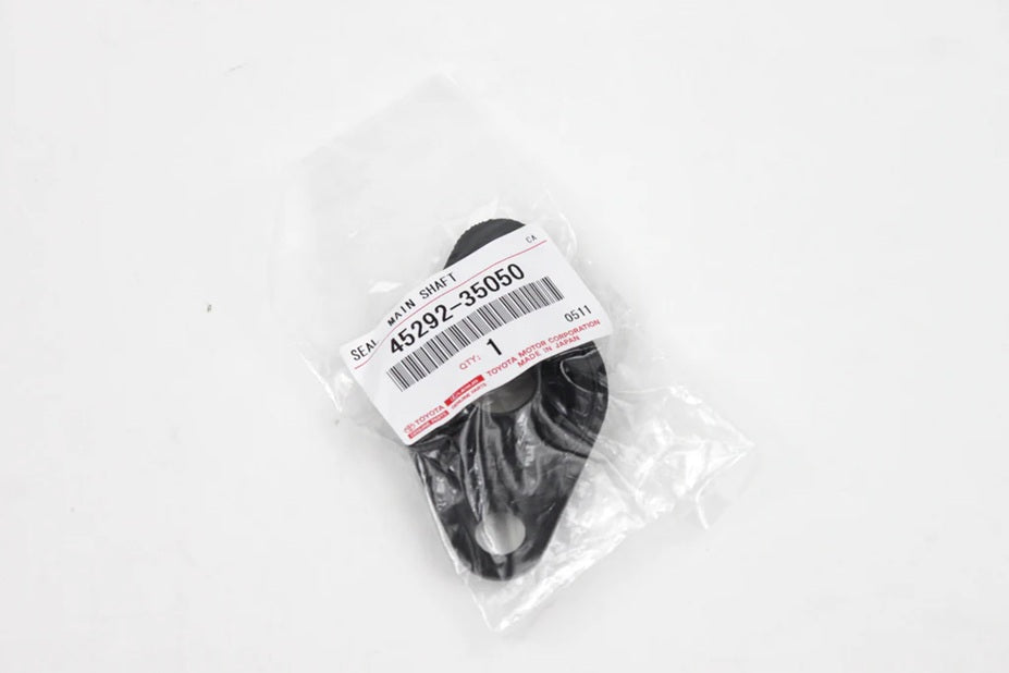GENUINE OEM TOYOTA LAND CRUISER T100 LEXUS LX450 SEAL MAIN SHAFT LOWER DUST