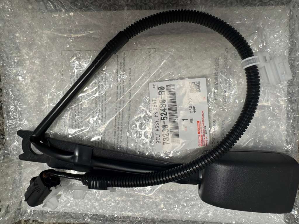 OEM Toyota Seat Belt Receptacle Passenger Side (Dark Gray) Fits Yaris 2006-2011