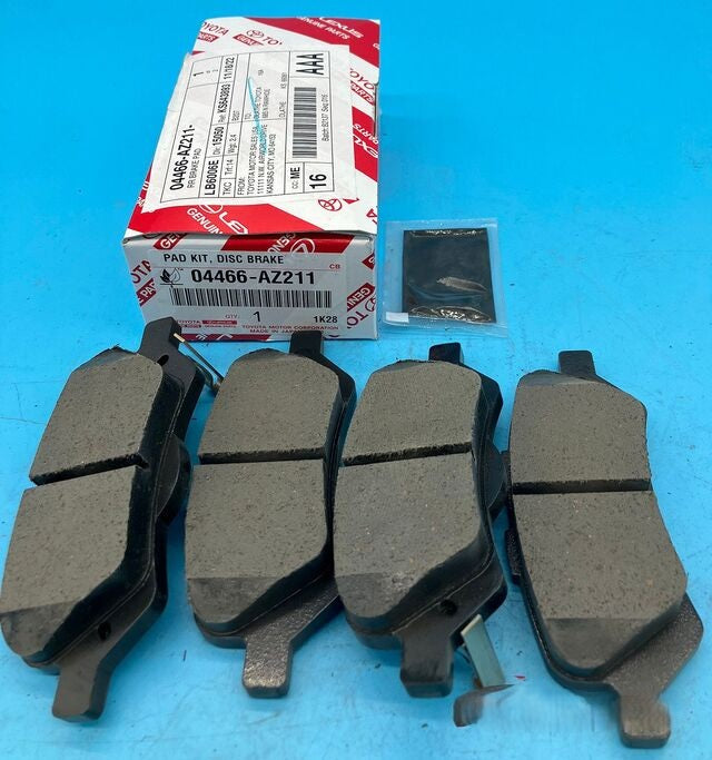 2008-2016 TOYOTA VENZA REAR CERAMIC BRAKE PADS GENUINE OEM 04466-AZ311