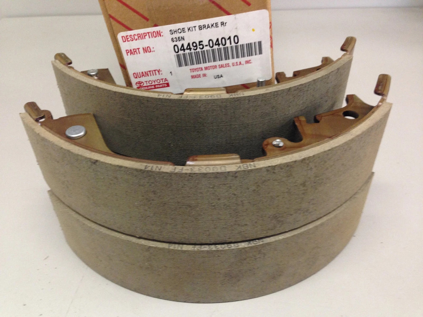 OEM Genuine Toyota 2005-2025 Tacoma Rear Brake Shoes 04495-04010