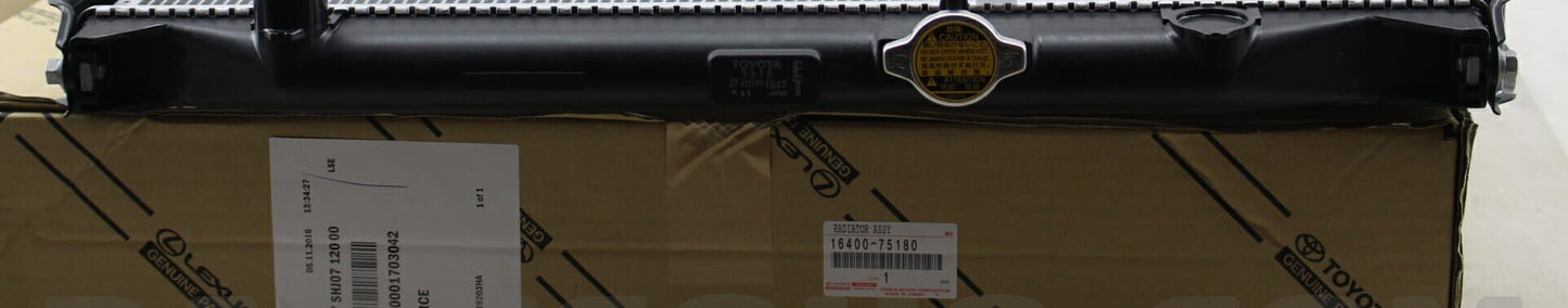 For 1996-2000 Toyota 4Runner Prado Radiator 2.7L L4 3.4L V6 AUTOMATIC