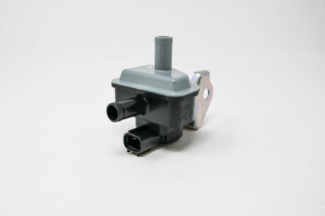New Genuine Toyota 16-23 Tacoma 3.5l Vapor Canister Purge Solenoid Valve No.1