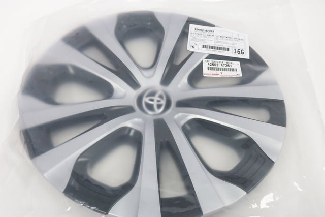 20-21 COROLLA HYBRID, 20-21 PRIUS & 20-21 PRIUS PRIME Genuine Toyota Wheel Cover
