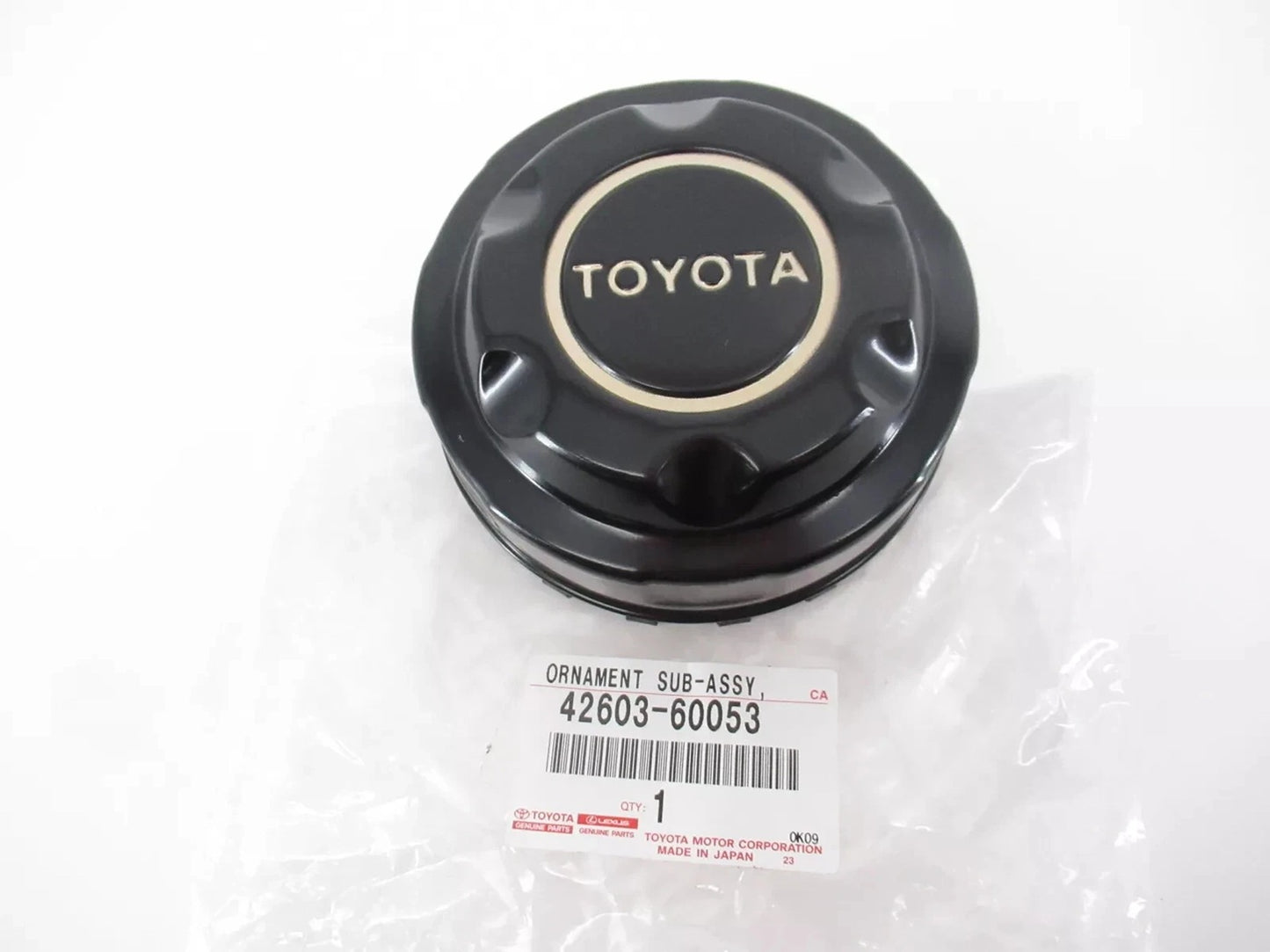 NEW OEM GENUINE TOYOTA 85-90 LAND CRUISER REAR WHEEL HUB CENTER CAP 42603-60053