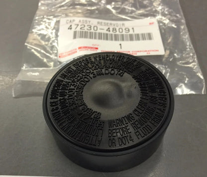 Toyota Tacoma Tundra Sequoia Brake Master Cylinder Fluid Reservoir Cap W/O VSC
