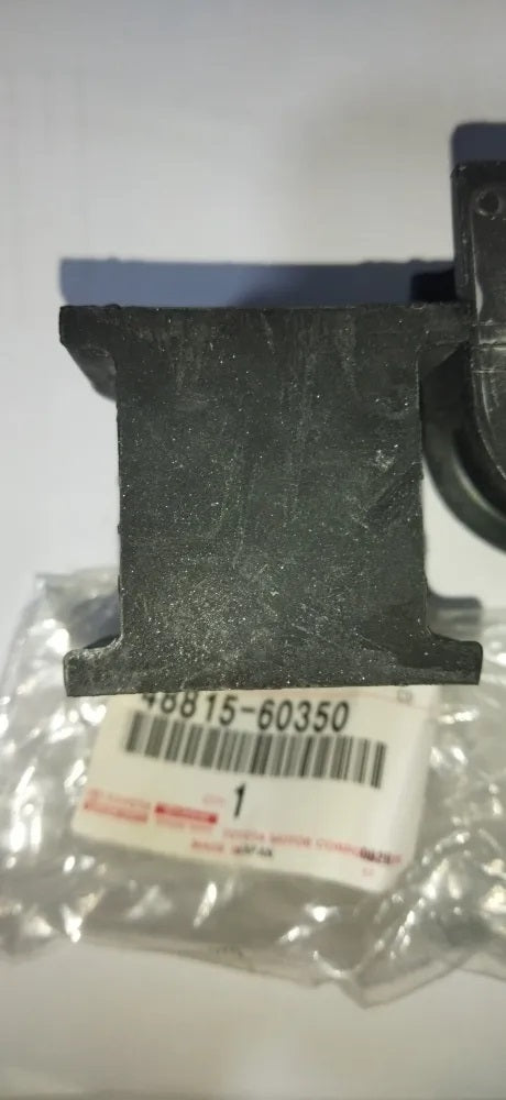 48815-60350 GENUINE TOYOTA 4RUNNER FJ CRUISER FRONT STABILIZER BAR BUSHING