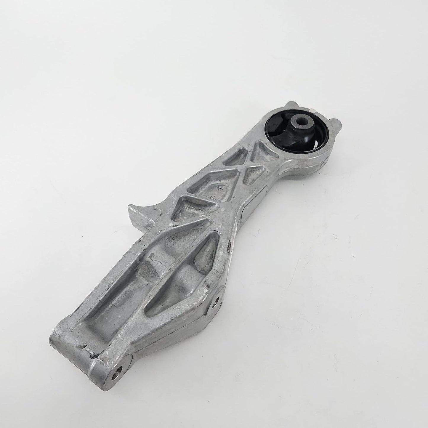 Toyota Sienna AWD 2004-2009 OEM Genuine Rear Differential Support 52380-45030