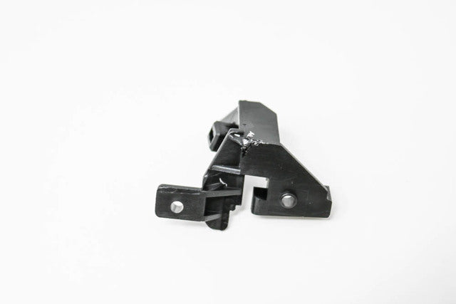 04-06 SCION XB LEFT DRIVER SIDE FRONT BUMPER RETAINER CLIP 52536-52040 OEM PART