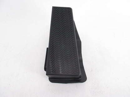 58190-60120 Toyota Land Cruiser Lexus LX470 Genuine New (Lh) Foot Rest Pedal OEM