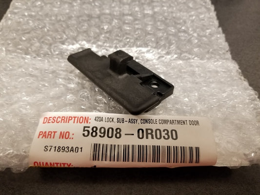 OEM TOYOTA RAV4 LIMITED CENTER CONSOLE LATCH 58908-0R030 FITS 2013-2015