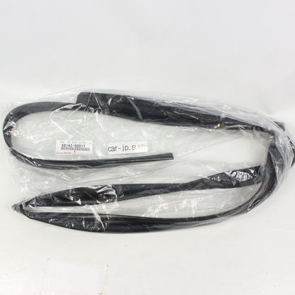 TOYOTA Land Cruiser Genuine RUN, REAR DOOR GLASS RH 68142-60011 OEM