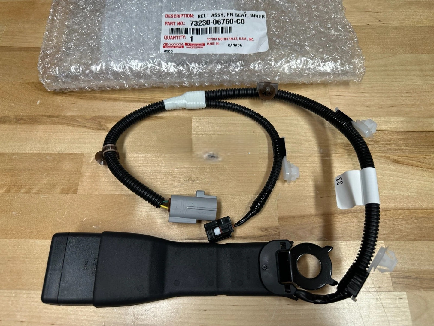 18-24 CAMRY LEFT FRONT DRIVER SEAT BELT BUCKLE 73230-06760-C0