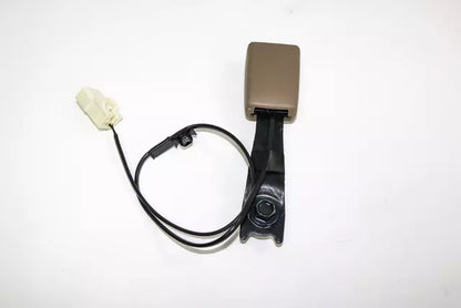 01-04 SEQUOIA LEFT FRONT SEAT BELT BUCKLE OAK GENUINE TOYOTA