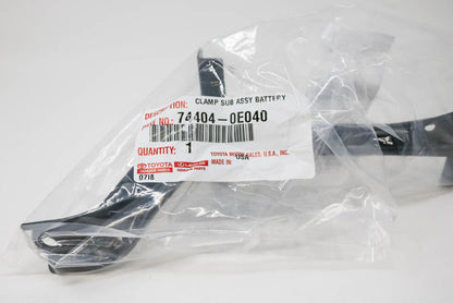NEW GENUINE TOYOTA 2010-2019 HIGHLANDER BATTERY HOLD DOWN CLAMP 74404-0E040