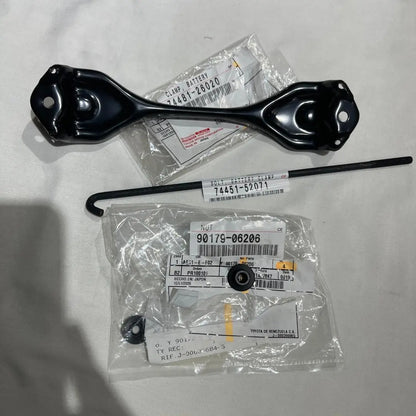 OEM GENUINE TOYOTA 03-24 4Runner GX470 BATTERY HOLD DOWN CLAMP KIT 74481-26020