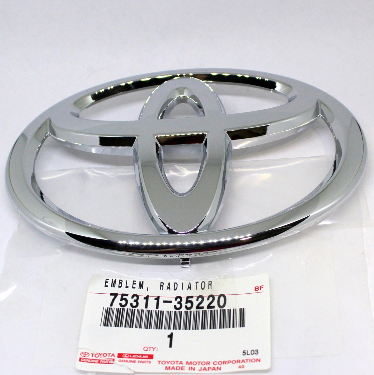 OEM GENUINE TOYOTA 2006-2009 4Runner Front Radiator Grille Emblem 75311-35220