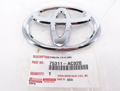 GENUINE OEM TOYOTA 05-10 AVALON CHROME FRONT RADIATOR GRILLE EMBLEM 75311-AC020