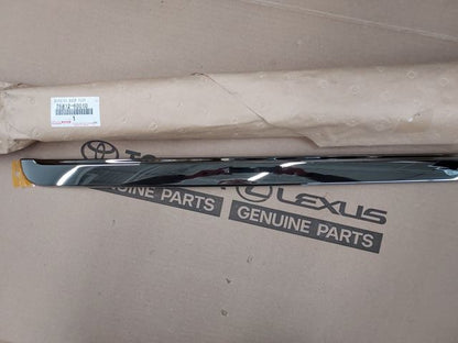 Toyota Land Cruiser Lexus LX470 98-02 OEM Genuine Back Door Garnish Trim Chrome