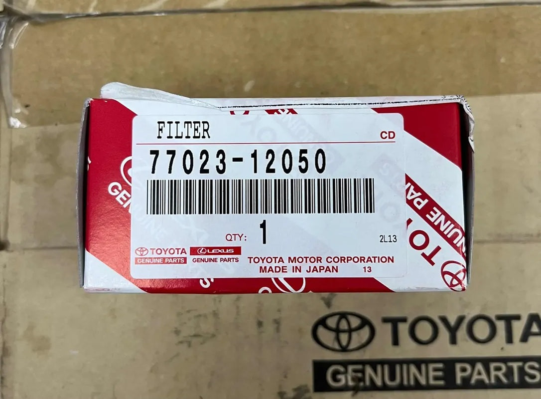 NEW GENUINE TOYOTA PICKUP FUEL FILTER ASSEMBLY 77023-12050