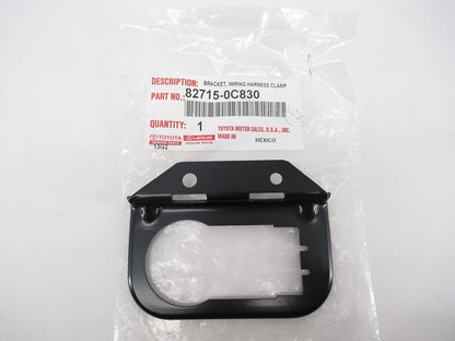 2009-2013 TUNDRA TOW HITCH WIRE HARNESS 7PIN/4PIN CONNECTOR BRACKET OEM TOYOTA