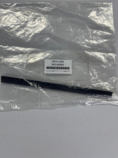 16 SCION IM & 17-18 COROLLA IM Rear Wiper Insert Genuine Toyota OEM 85214-12330