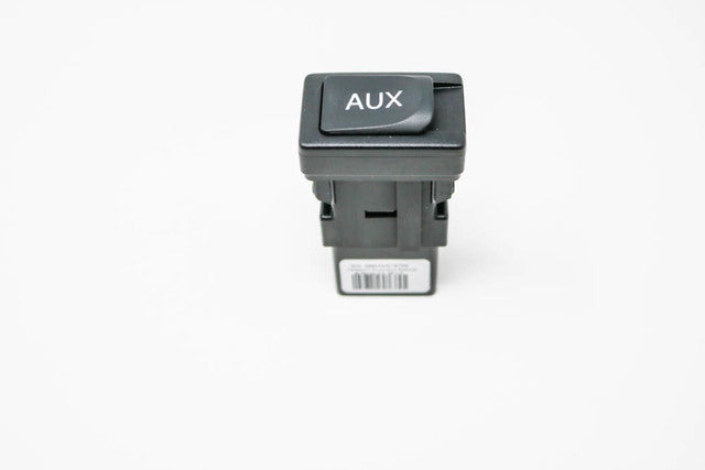 SELECT TOYOTA AUXILIARY STEREO JACK ADAPTER GENUINE OEM 86190-53010 86190-06010