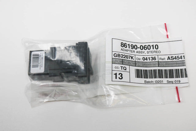 SELECT TOYOTA AUXILIARY STEREO JACK ADAPTER GENUINE OEM 86190-53010 86190-06010
