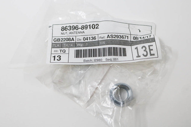 NEW GENUINE TOYOTA T100 LAND CRUISER 4RUNNER POWER ANTENNA MOUNT NUT 86396-89102