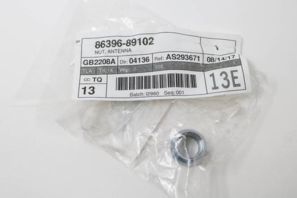 NEW GENUINE TOYOTA T100 LAND CRUISER 4RUNNER POWER ANTENNA MOUNT NUT 86396-89102