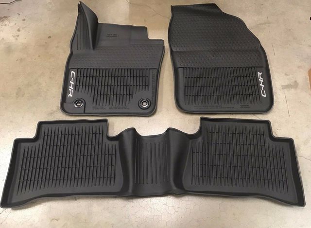 18 19 20 2021 2022 C-HR GENUINE TOYOTA ALL WEATHER FLOOR LINERS PT206-1C160-20