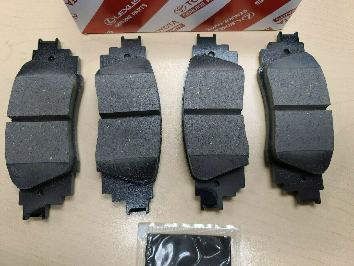 Brake Pads Rear Fit For Toyota Avalon Camry Rav4